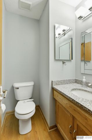 7434 Ernst Street, Omaha, NE 68122