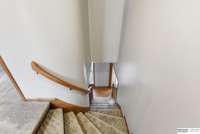 7434 Ernst Street, Omaha, NE 68122