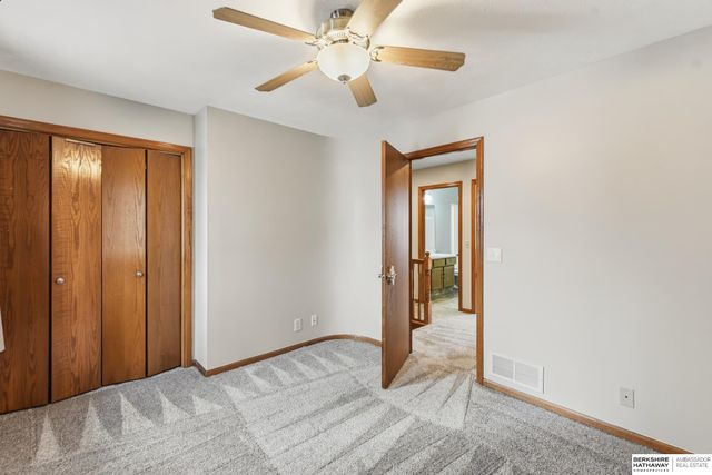 7434 Ernst Street, Omaha, NE 68122