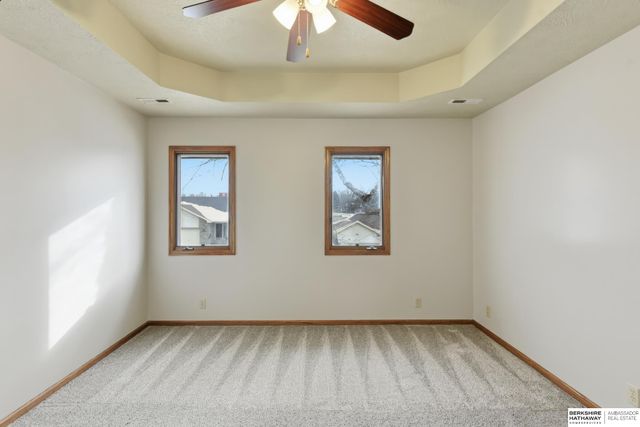 7434 Ernst Street, Omaha, NE 68122