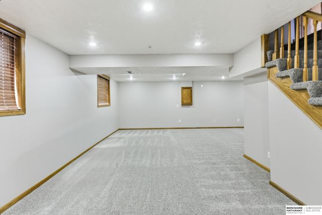 7434 Ernst Street, Omaha, NE 68122