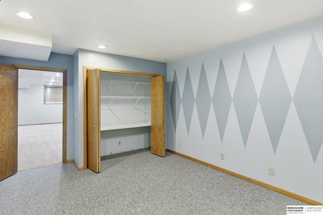 7434 Ernst Street, Omaha, NE 68122