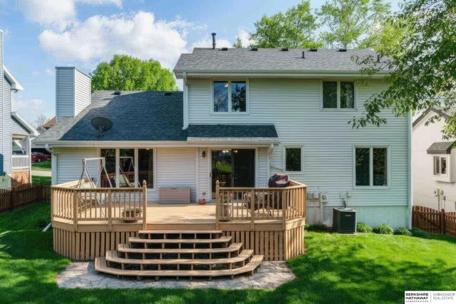 7434 Ernst Street, Omaha, NE 68122