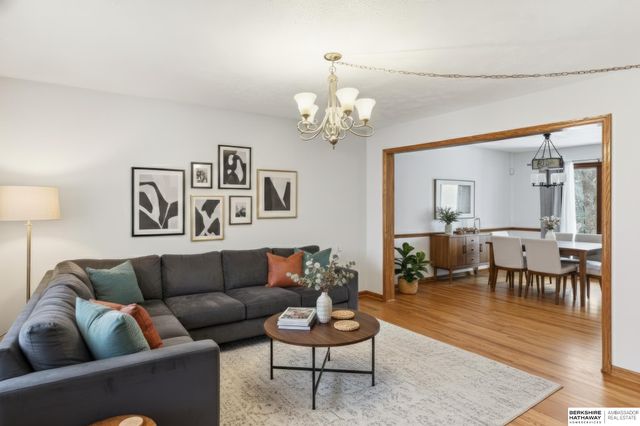 7434 Ernst Street, Omaha, NE 68122