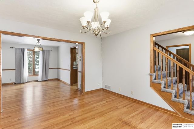 7434 Ernst Street, Omaha, NE 68122