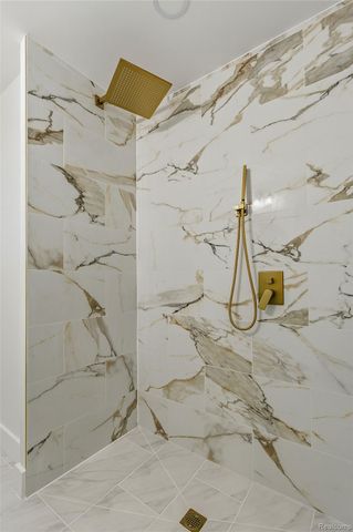 32336 Tareyton Street, Farmington, MI 48334