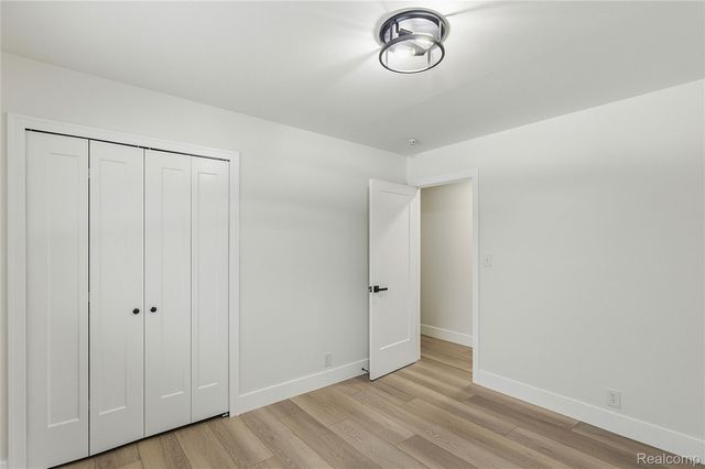 32336 Tareyton Street, Farmington, MI 48334