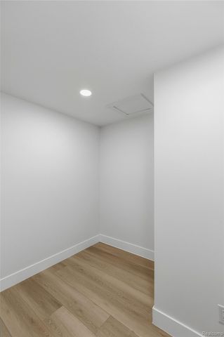 32336 Tareyton Street, Farmington, MI 48334