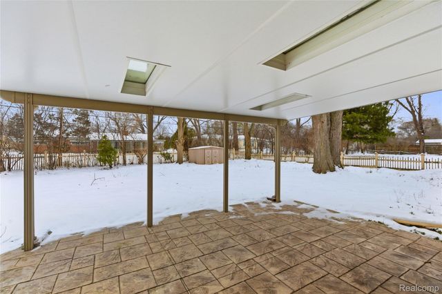 32336 Tareyton Street, Farmington, MI 48334