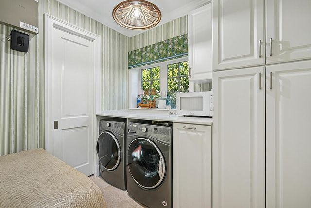 261 El Dorado Lane, Palm Beach, FL 33480