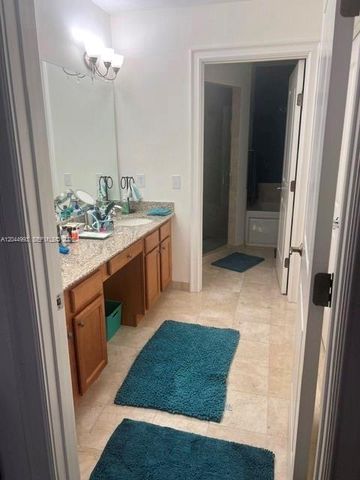 16102 Emerald Estates Dr 235 235, Weston, FL 33331