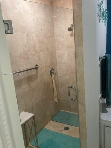 16102 Emerald Estates Dr 235 235, Weston, FL 33331