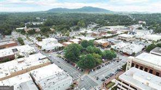 164 Marietta Walk Trace, Marietta, GA 30064