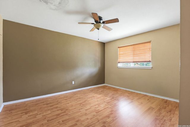 511 ORACLE DR, San Antonio, TX 78260