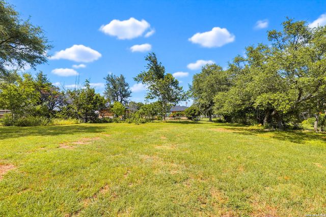 511 ORACLE DR, San Antonio, TX 78260