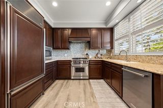 401 Bernard Street 211, Costa Mesa, CA 92627