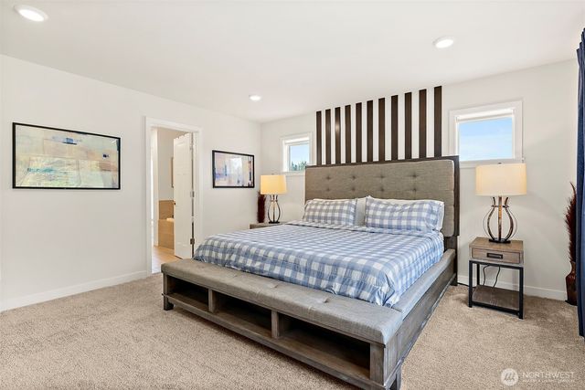 5711 Great Glen Road SW, Port Orchard, WA 98367