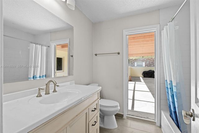 3165 NW 116 Avenue 3165, Coral Springs, FL 33065