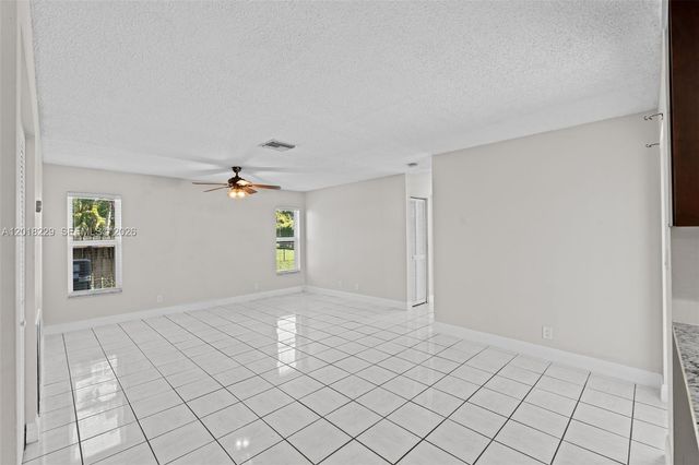 3165 NW 116 Avenue 3165, Coral Springs, FL 33065