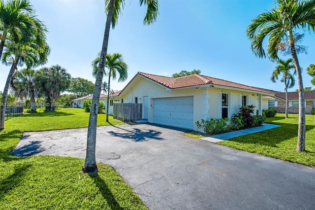 3165 NW 116 Avenue 3165, Coral Springs, FL 33065