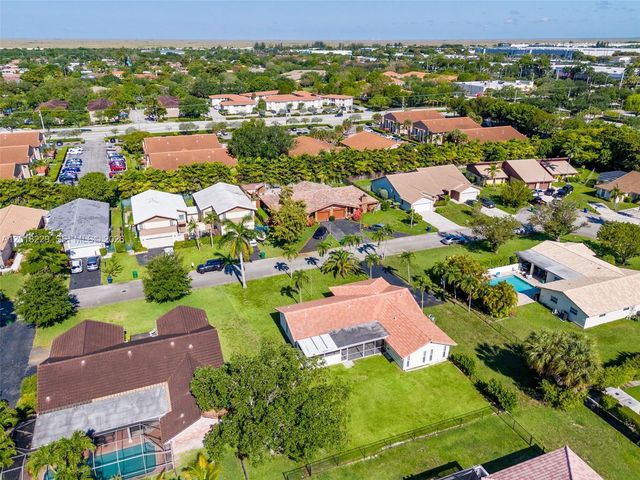 3165 NW 116 Avenue 3165, Coral Springs, FL 33065