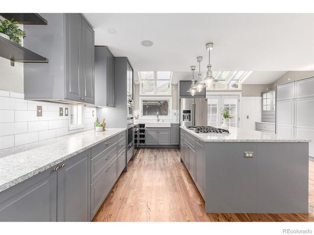 222 S Marion Parkway, Denver, CO 80209