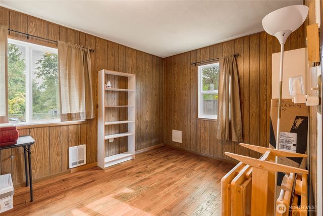 2703 Maple Street, Bremerton, WA 98310