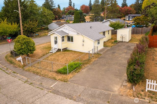 2703 Maple Street, Bremerton, WA 98310