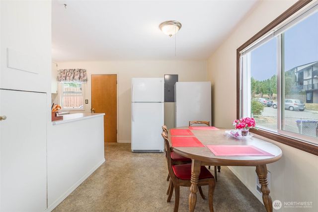 2703 Maple Street, Bremerton, WA 98310