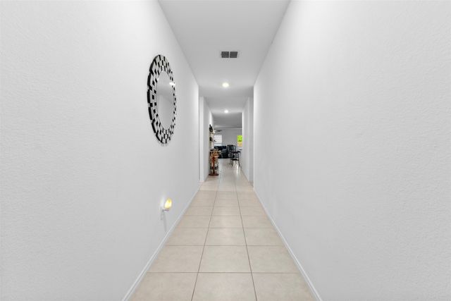 900 Odlozil Lane, Ennis, TX 75119