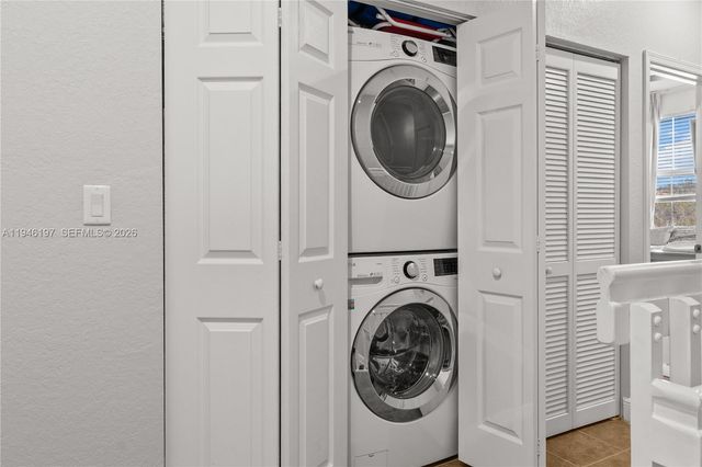 14725 SW 11th St, Pembroke Pines, FL 33027