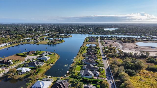 607 Yearling Trail, Sebastian, FL 32958