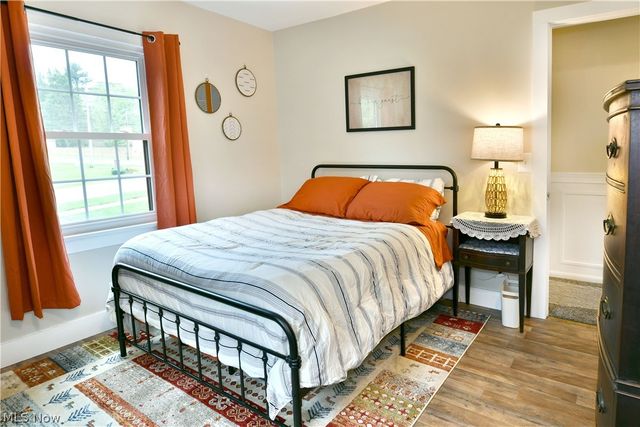 8093 S Park Drive, Garrettsville, OH 44231