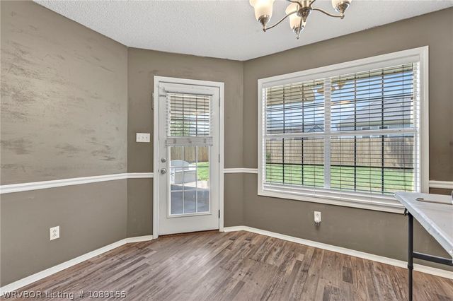 6516 Fallstone Road, Fort Smith, AR 72916