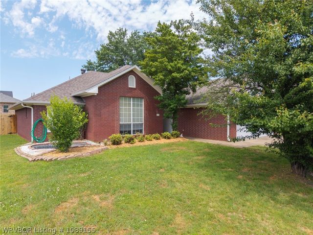 6516 Fallstone Road, Fort Smith, AR 72916
