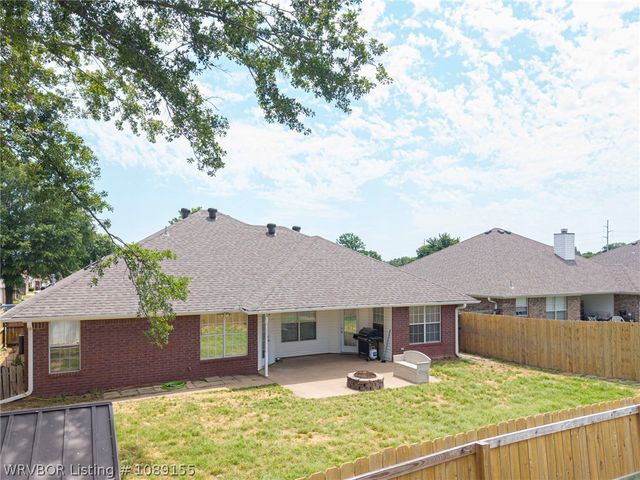 6516 Fallstone Road, Fort Smith, AR 72916