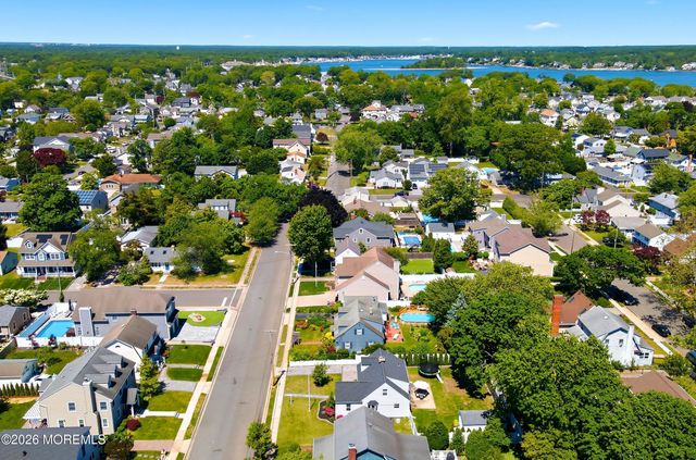 815 Briarcliff Avenue, Point Pleasant, NJ 08742