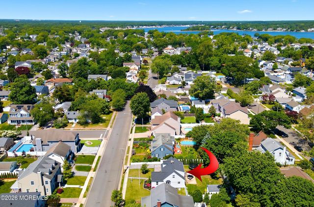 815 Briarcliff Avenue, Point Pleasant, NJ 08742