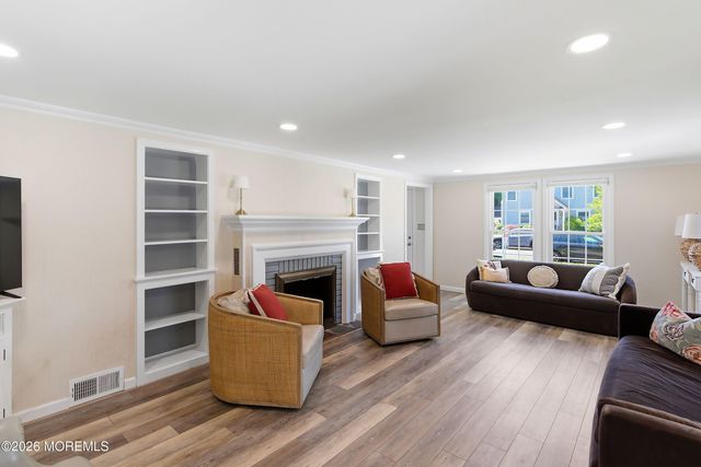 815 Briarcliff Avenue, Point Pleasant, NJ 08742