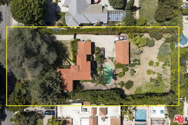 160 N Cliffwood Avenue, Los Angeles, CA 90049