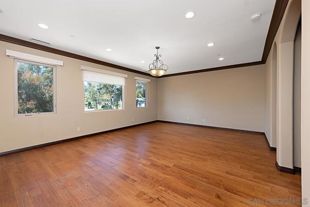 3745 Vista Pointe, Bonita, CA 91902