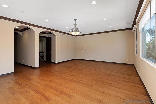 3745 Vista Pointe, Bonita, CA 91902