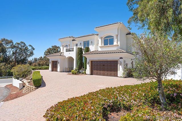 3745 Vista Pointe, Bonita, CA 91902