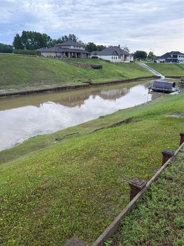 18831 Serene Water, Montgomery, TX 77356