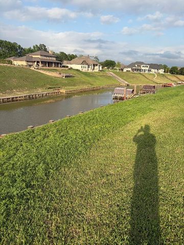 18831 Serene Water, Montgomery, TX 77356