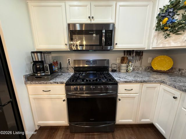 123 Glenview Dr, Bardstown, KY 40004