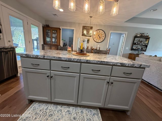 123 Glenview Dr, Bardstown, KY 40004
