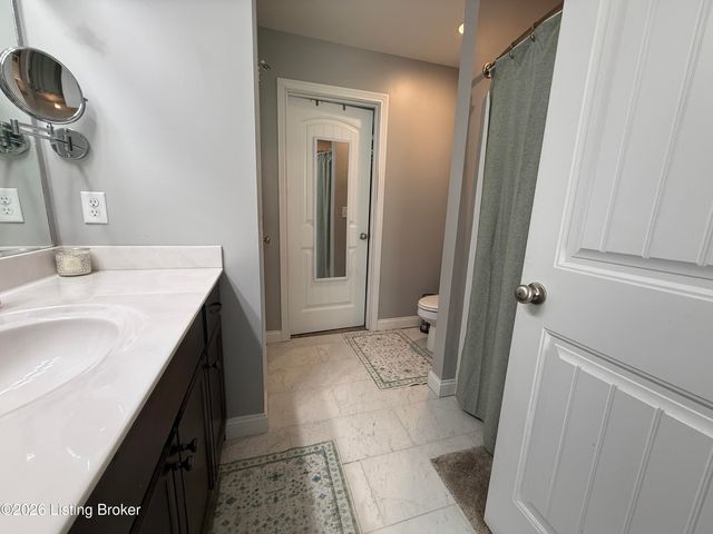 123 Glenview Dr, Bardstown, KY 40004