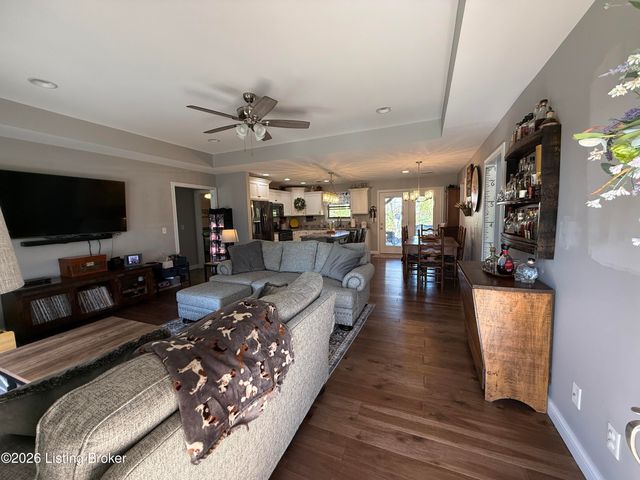 123 Glenview Dr, Bardstown, KY 40004