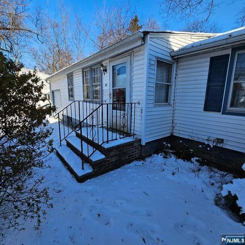 96 Woodside Avenue, Midland Park, NJ 07432